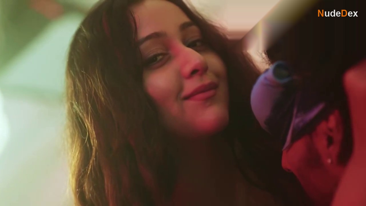Pavitra Punia in Dirty Scams, photo 47