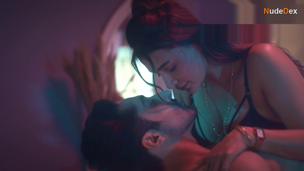 Pavitra Punia in Dirty Scams, photo 71