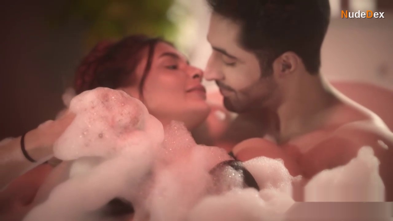 Pavitra Punia in Dirty Scams, photo 79