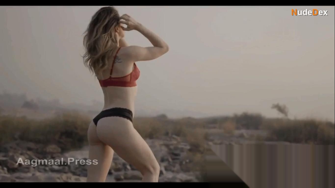 Payal S in Naked Desire, photo 5