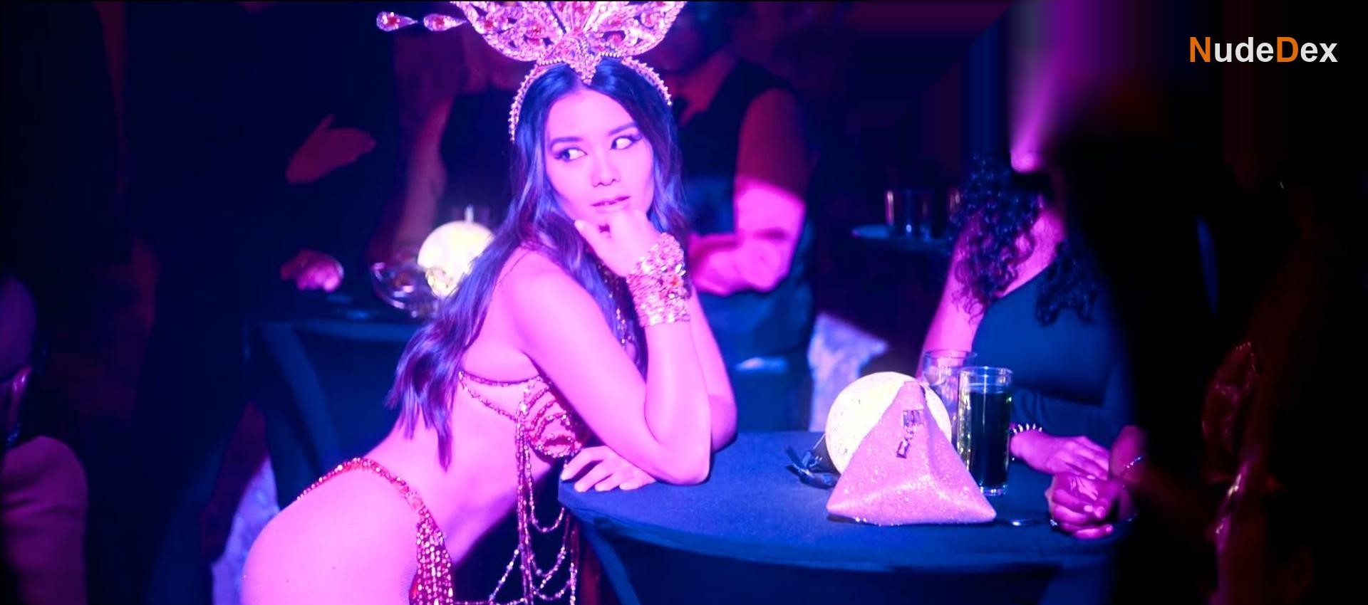 Pear Chiravara in Strictly Confidential, photo 3