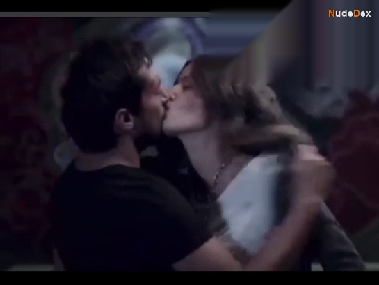 Pelin Akil in A True Gentleman, photo 17