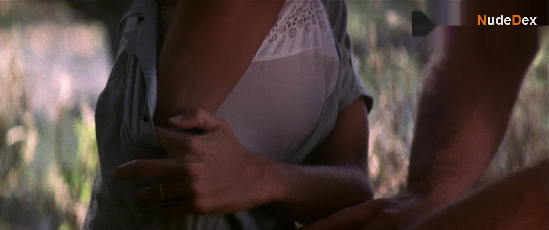 Penelope Cruz in Captain Corelli S Mandolin, photo 4