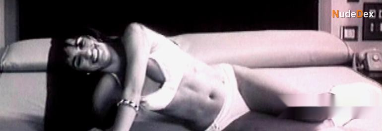 Penelope Cruz in El Amor Perjudica Seriamente La Salud, photo 6