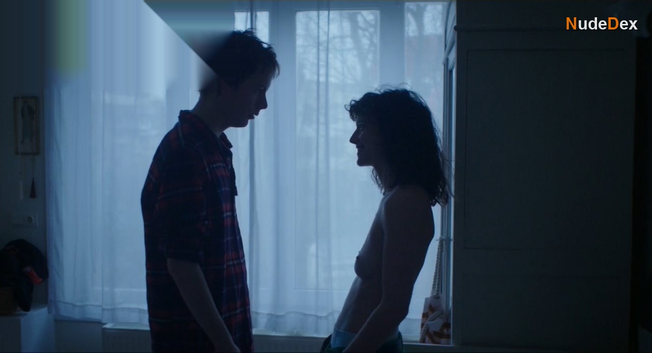 Penelope Guimas in Switch, photo 2