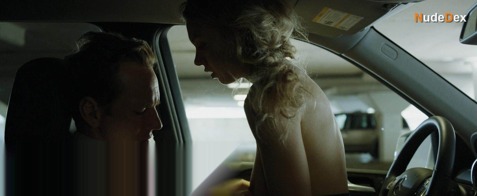 Penelope Mitchell in Zipper, photo 5