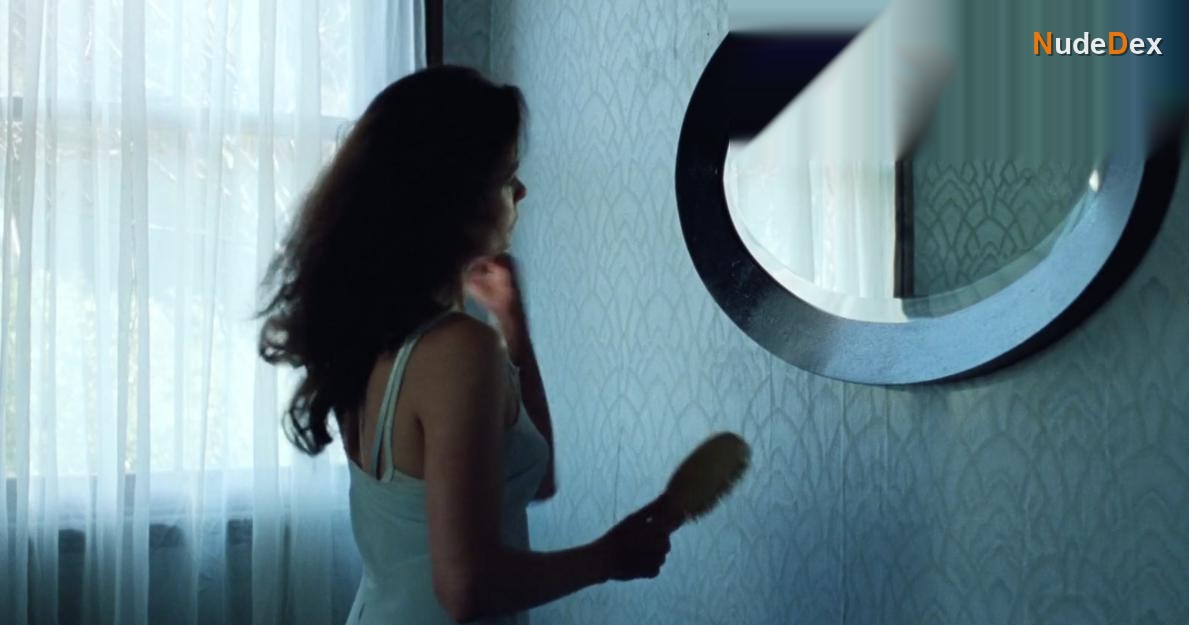 Penelope Stewart in Vigil, photo 3