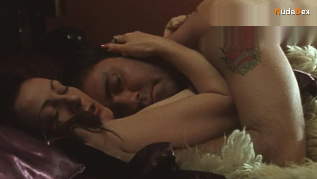 Perry Piercy in Savage Honeymoon, photo 3