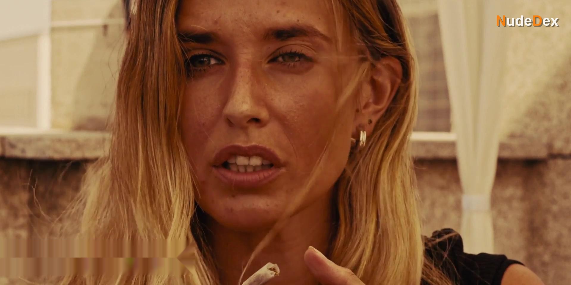 Pilar Morales in I M A Good Person, photo 1