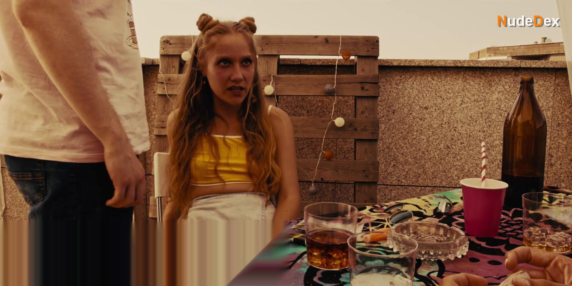 Pilar Morales in I M A Good Person, photo 4
