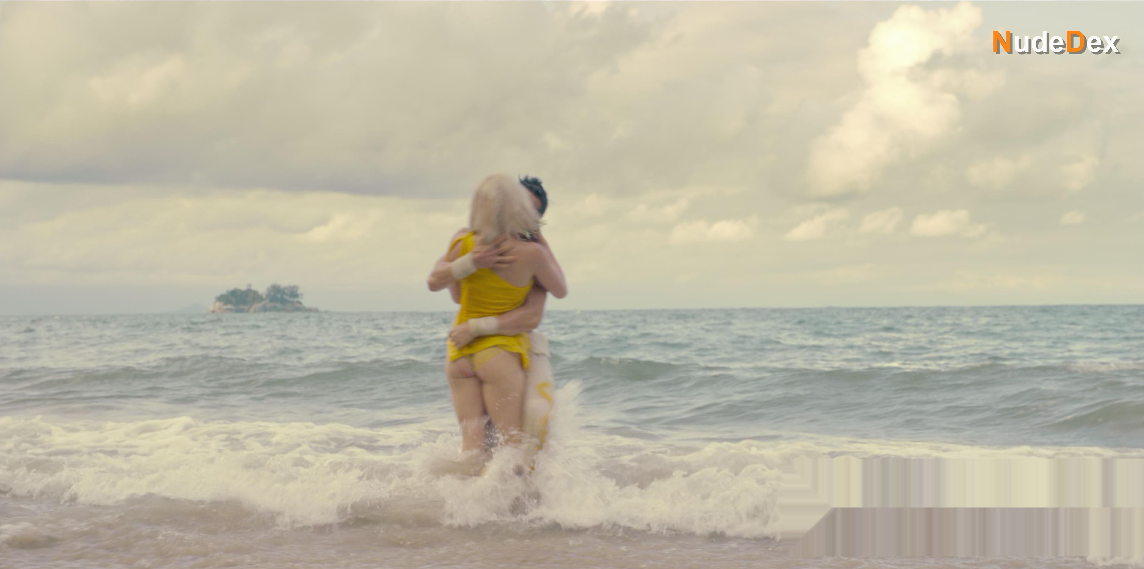 Black Mirror in Black Mirror, photo 19