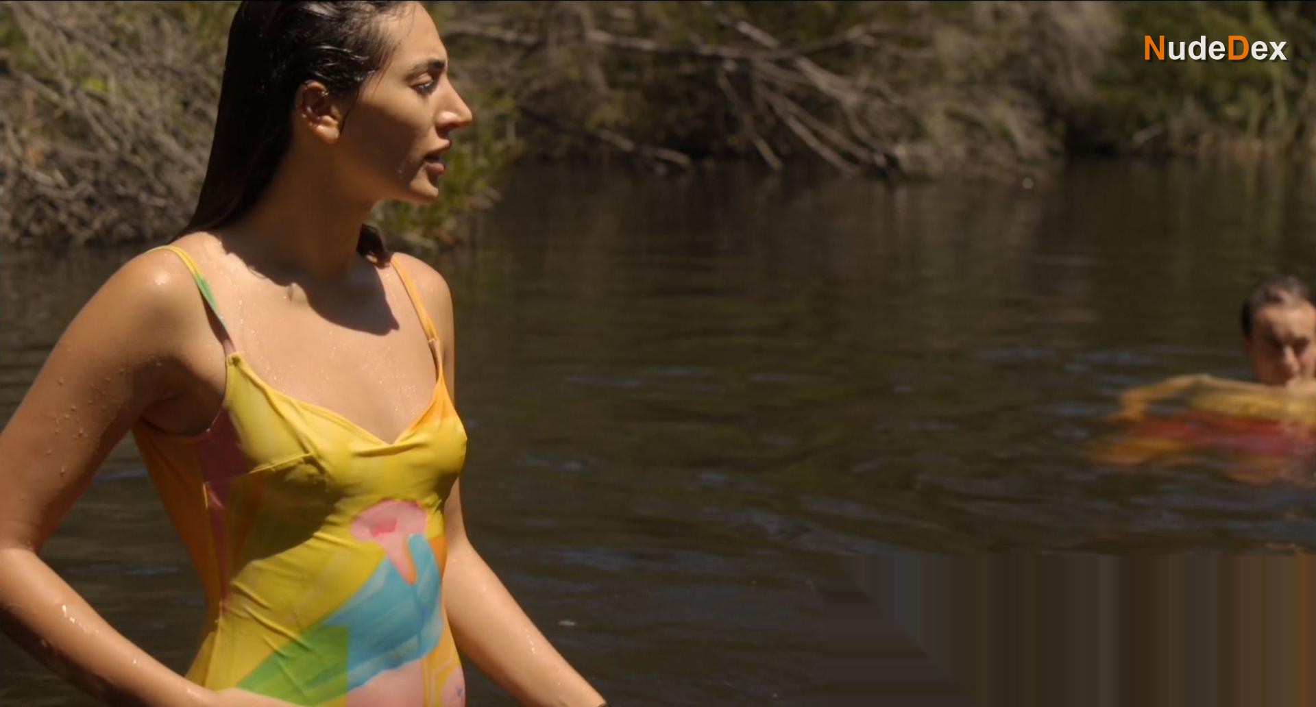 Priscilla Doueihy in Suburban Wildlife, photo 6