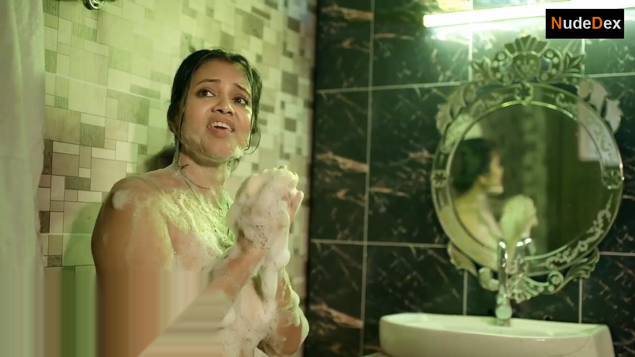 Priya Gamre in Matki Part 2, photo 11