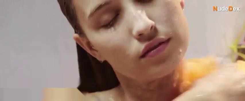 Rachael Hevrin in Hell Of A Night, photo 3