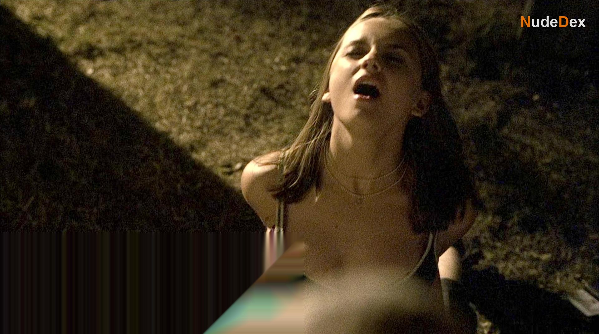 Rachael Leigh Cook in 11 14, photo 3