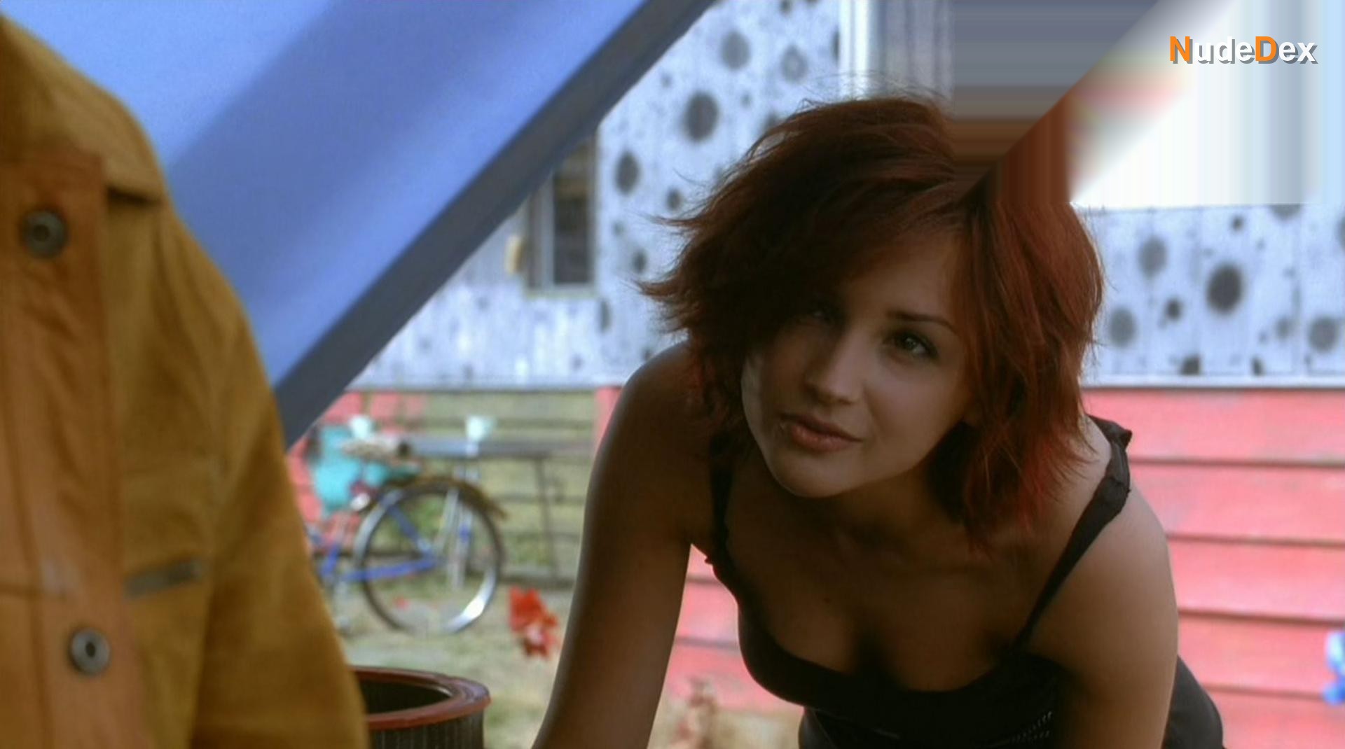 Rachael Leigh Cook in Josie And The Pussycats, photo 5