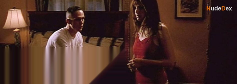 Rachael Leigh Cook in Stateside, photo 6