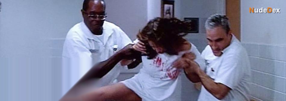 Rachael Leigh Cook in Stateside, photo 12