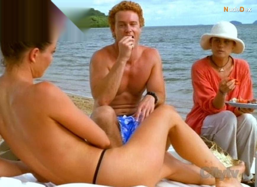 Rachel Blakely in Love Until, photo 12