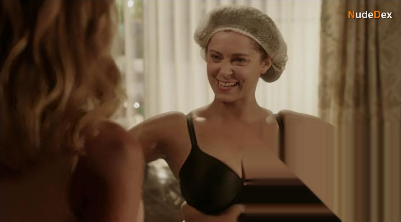Rachel Bloom in Crazy Ex Girlfriend, photo 33
