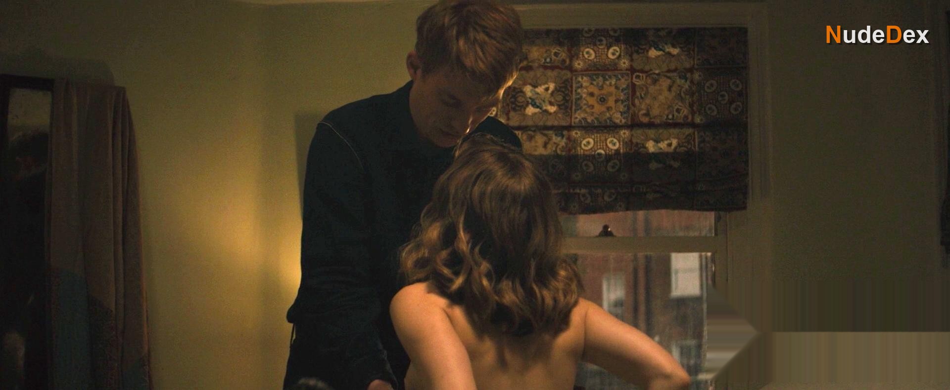 Rachel Mcadams in About Time, photo 1