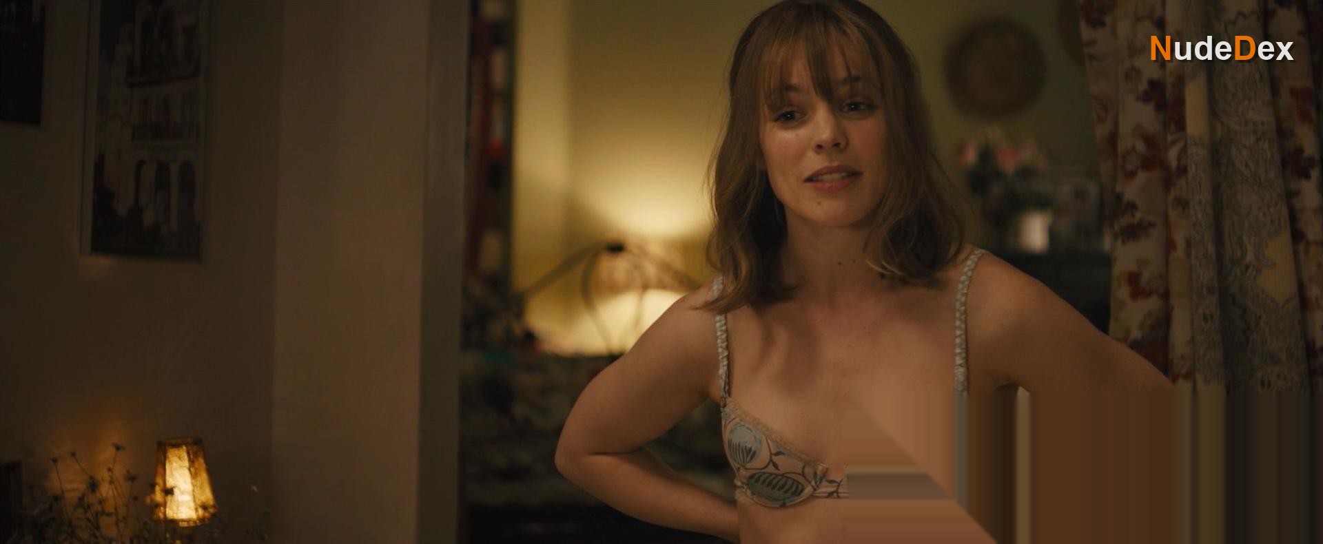 Rachel Mcadams in About Time, photo 6