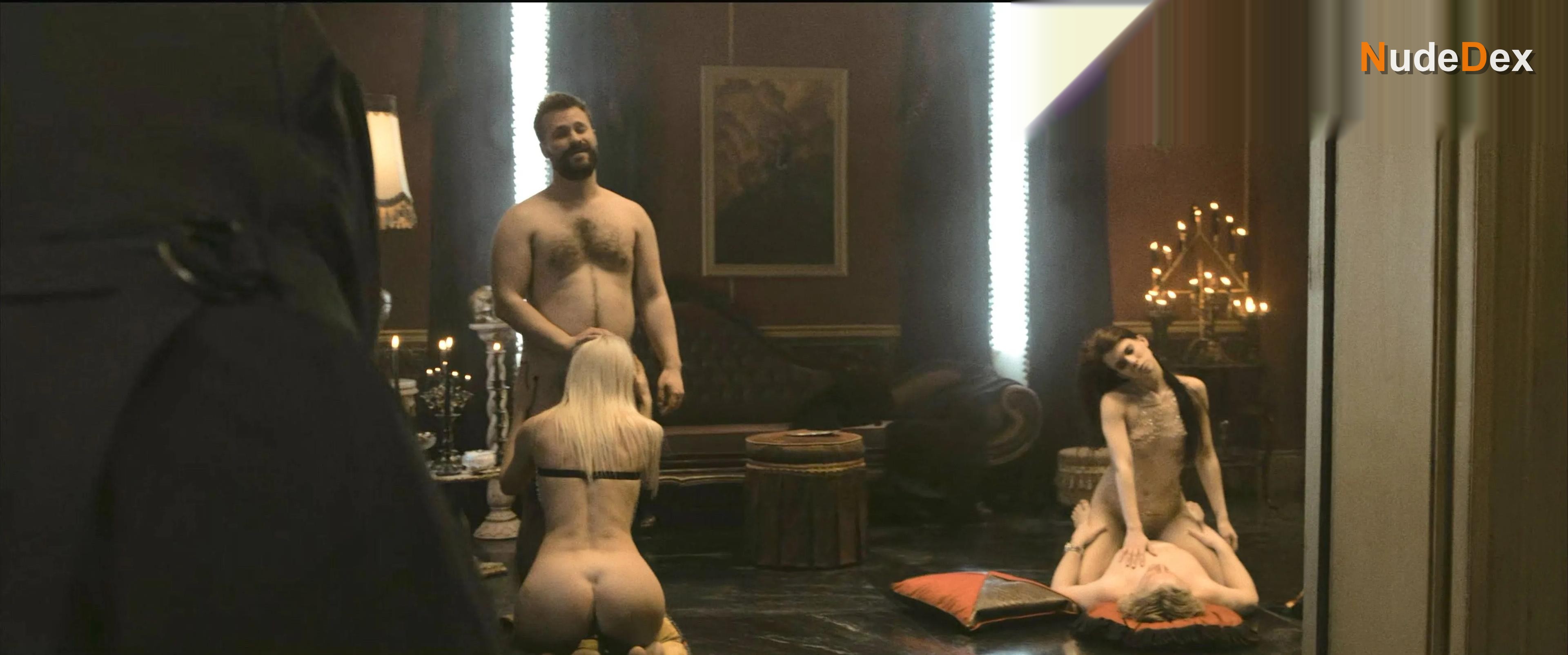 Rachel Sheen in Psycho Killer, photo 11
