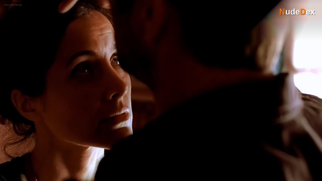 Rachel Shelley in Strike Back, photo 1