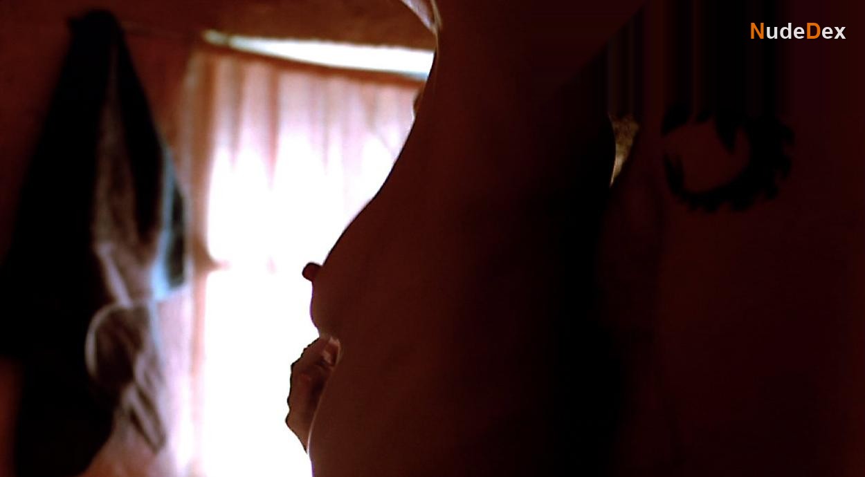 Rachel Shelley in Strike Back, photo 4