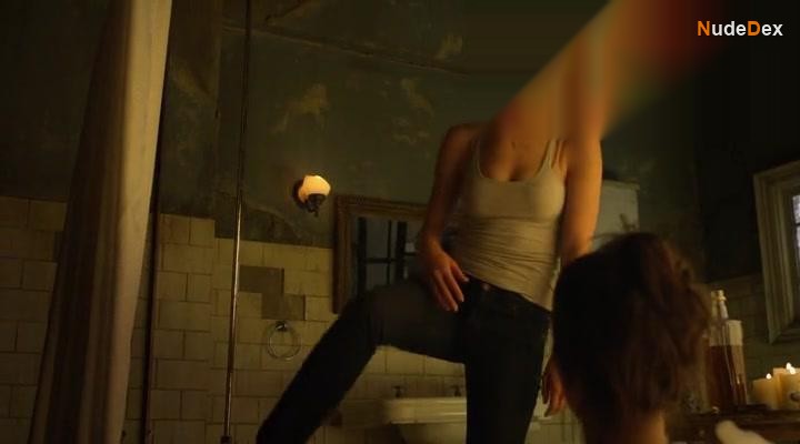 Rachel Skarsten in Lost Girl, photo 5