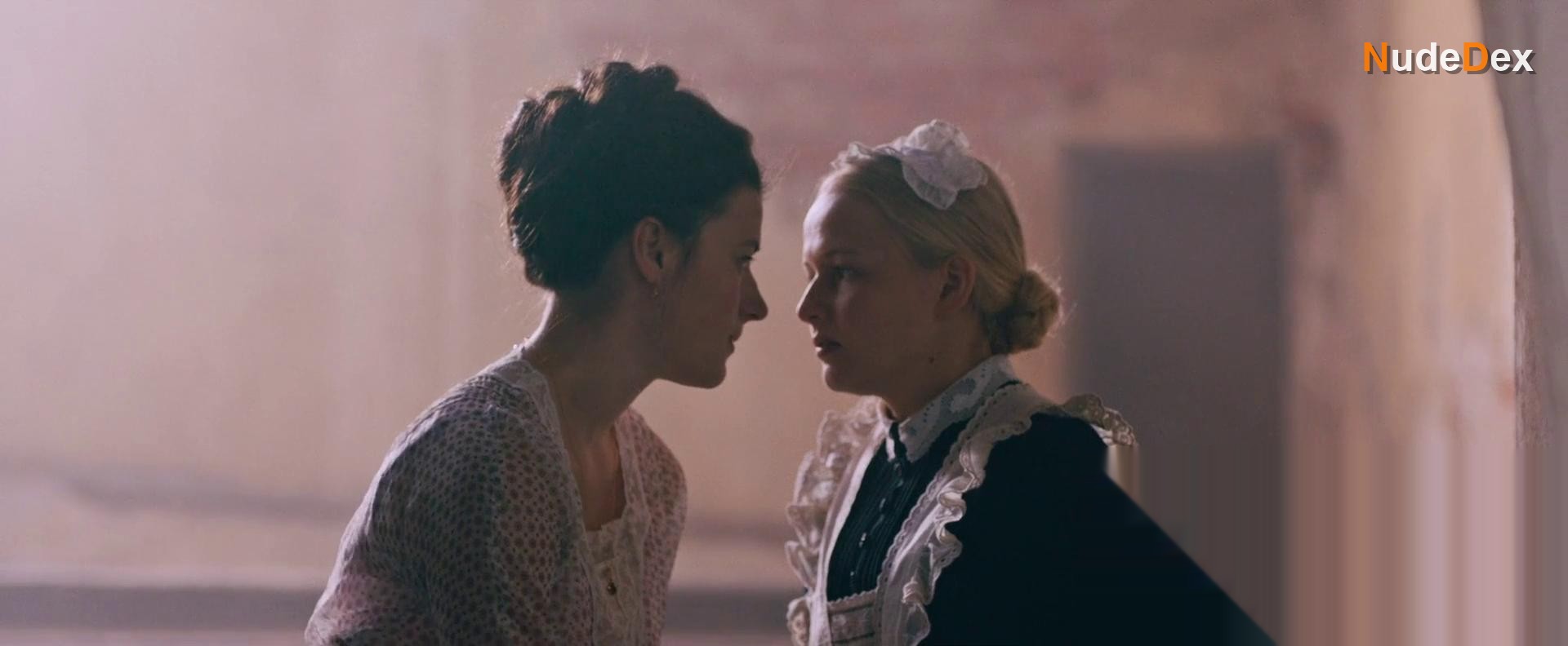 Radka Caldova in The Chambermaid, photo 17