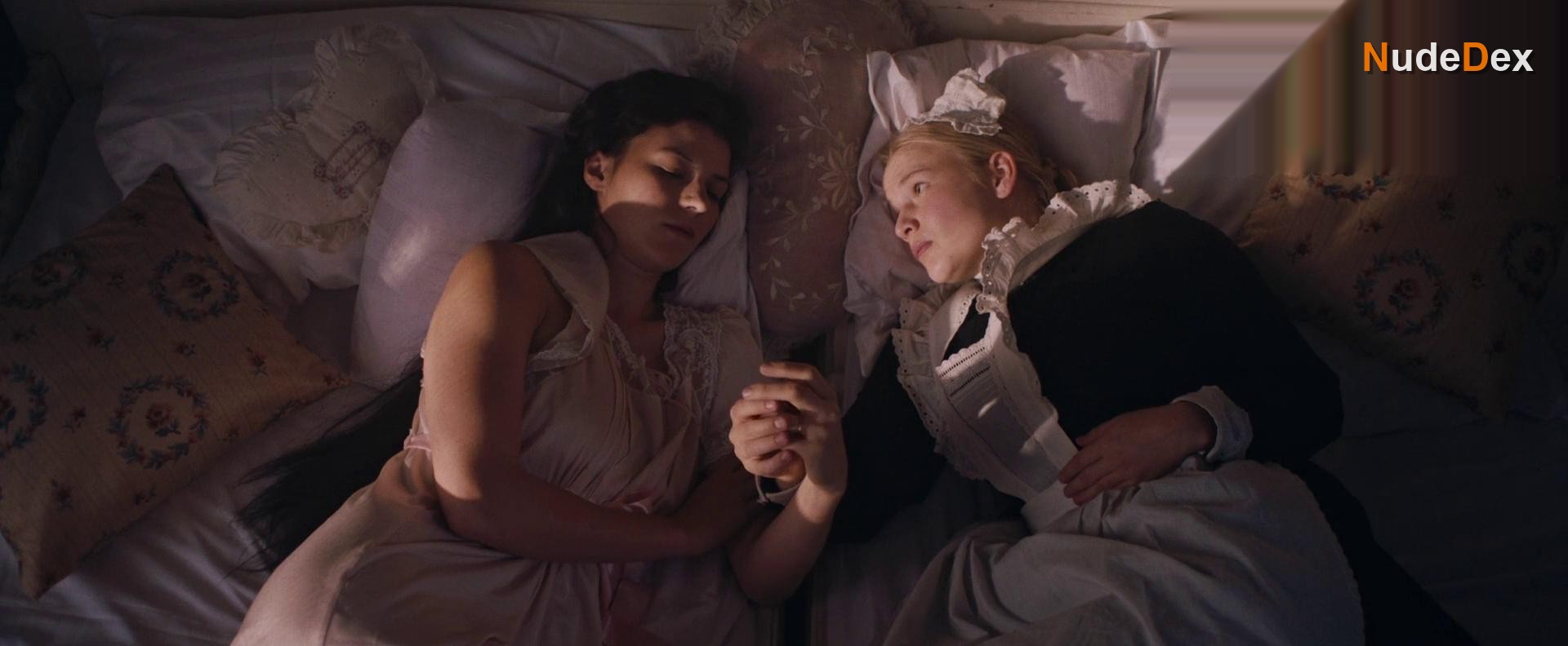 Radka Caldova in The Chambermaid, photo 20