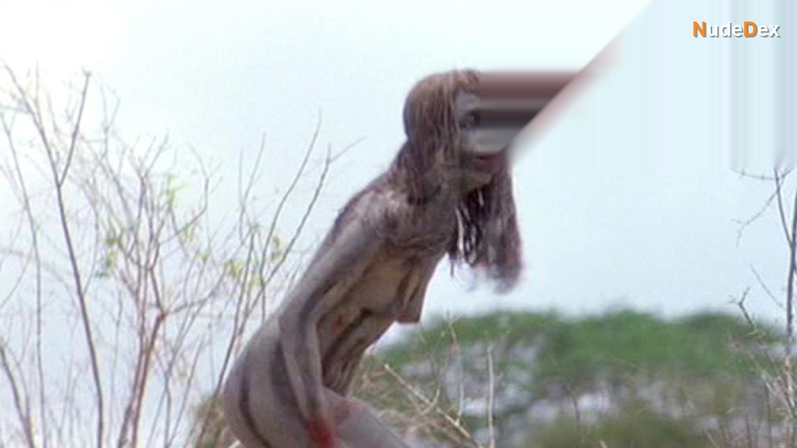 Rae Dawn Chong in Quest For Fire, photo 10