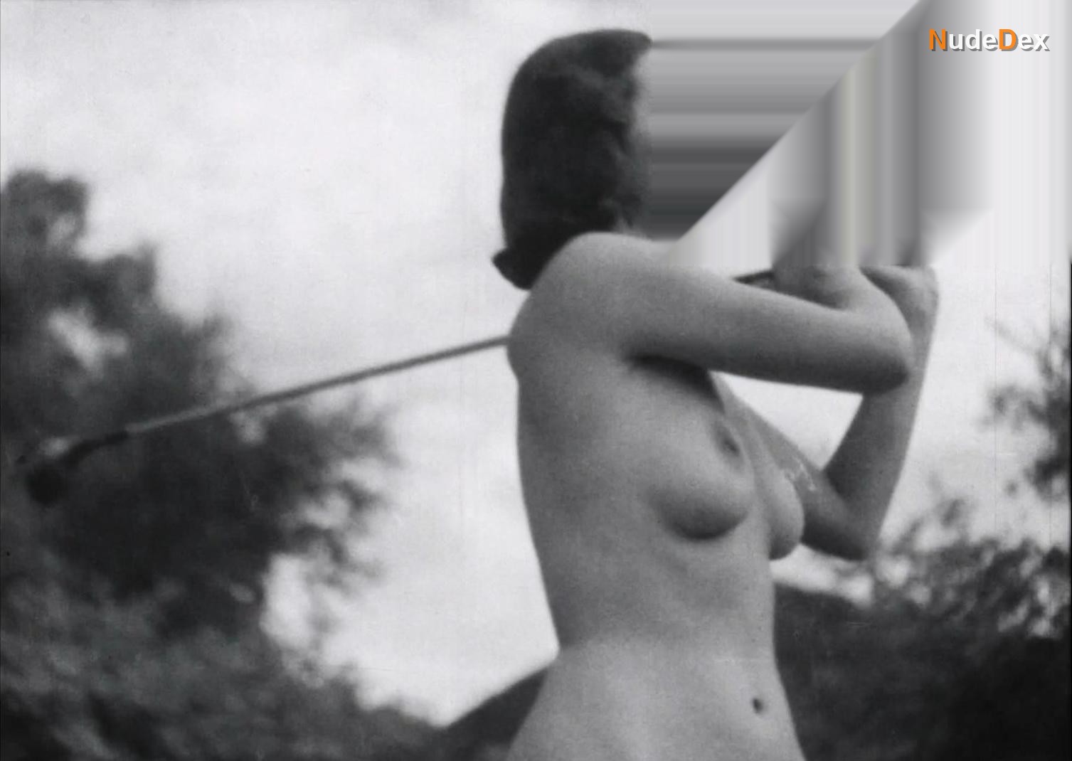 Rae Kidd in Unashamed A Romance, photo 8