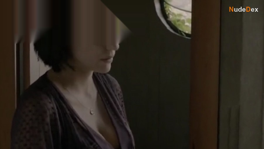 Rafaela Mandelli in O Negocio, photo 2