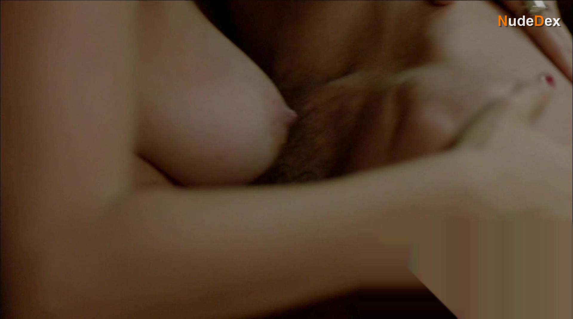 Rafaela Mandelli in O Negocio, photo 20