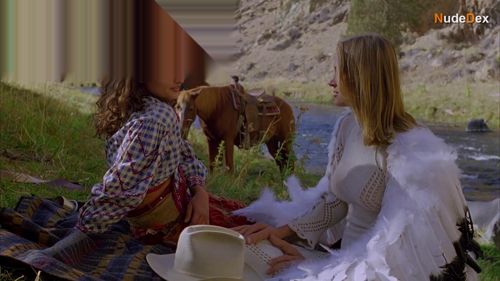 Rain Phoenix in Even Cowgirls Get The Blues, photo 2
