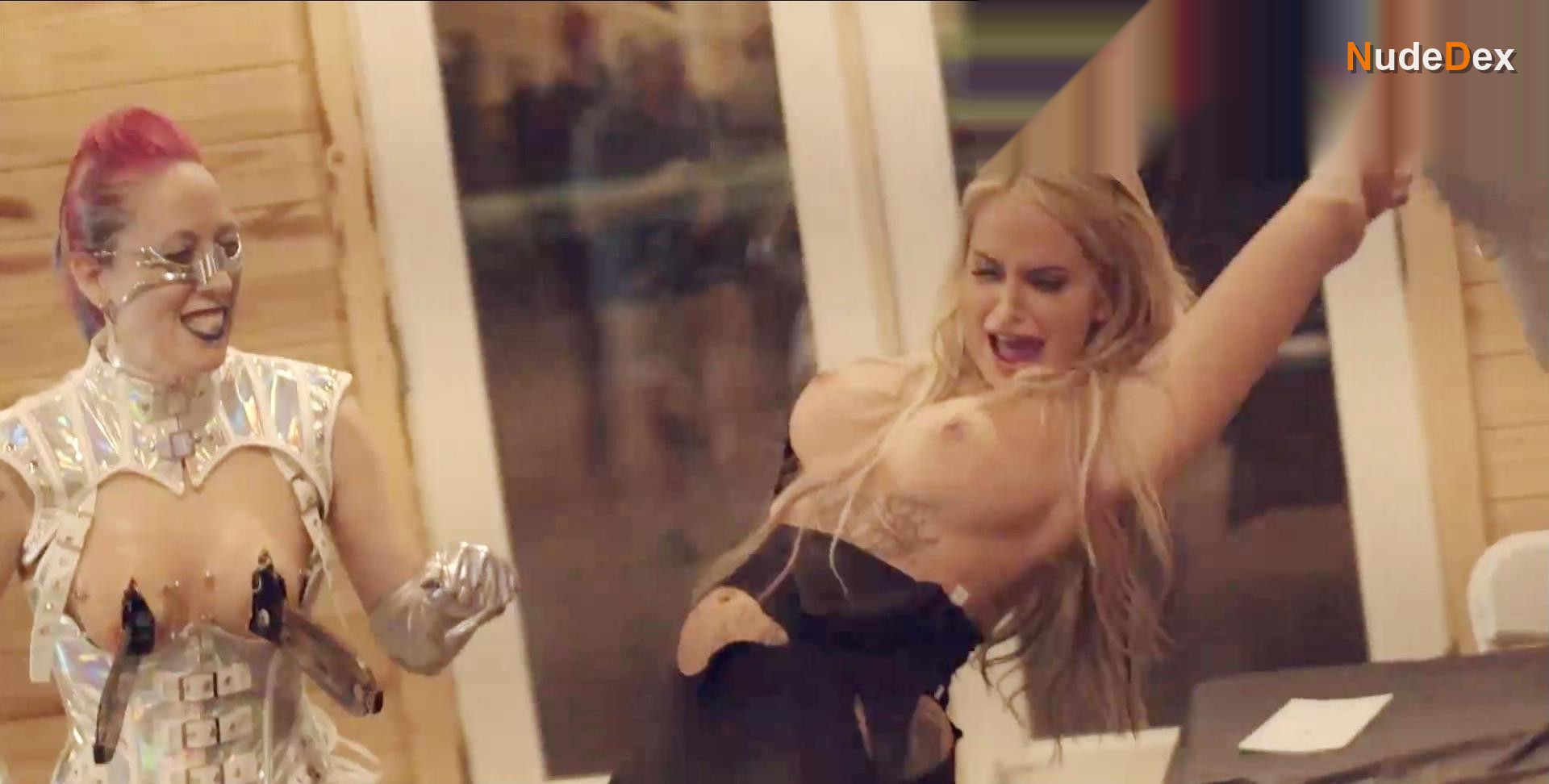 Raven Foyt in Babezilla Vs The Cyber Skanks Rise Of Mechababezilla, photo 1