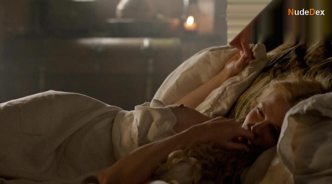 Rebecca Ferguson in The White Queen, photo 20