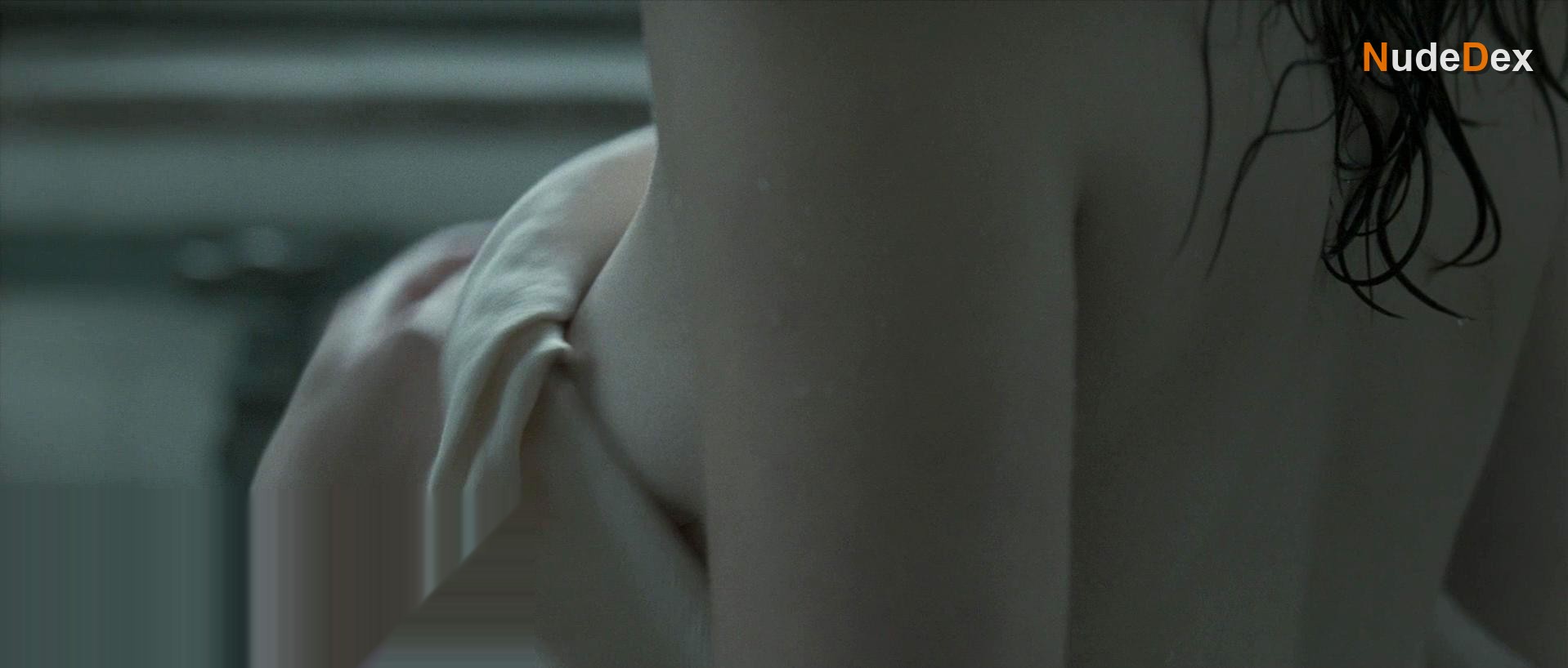 Rebecca Hall in The Awakening, photo 2