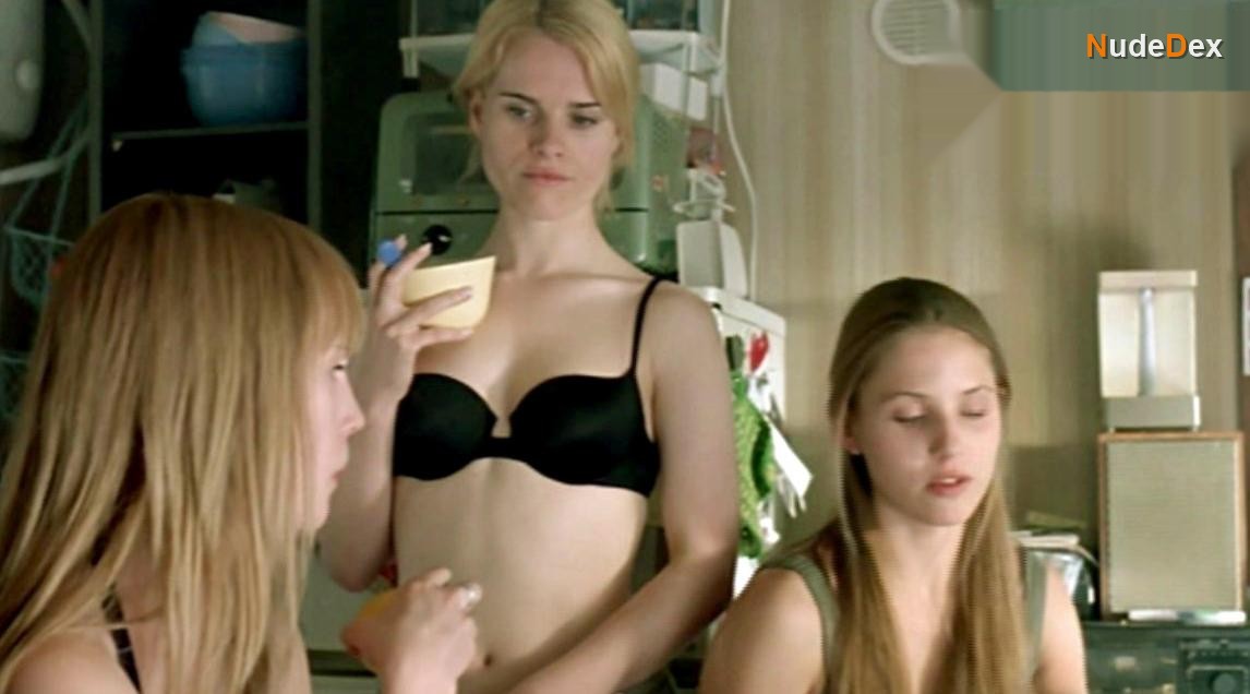 Rebecca Palmer in The Stratosphere Girl, photo 2