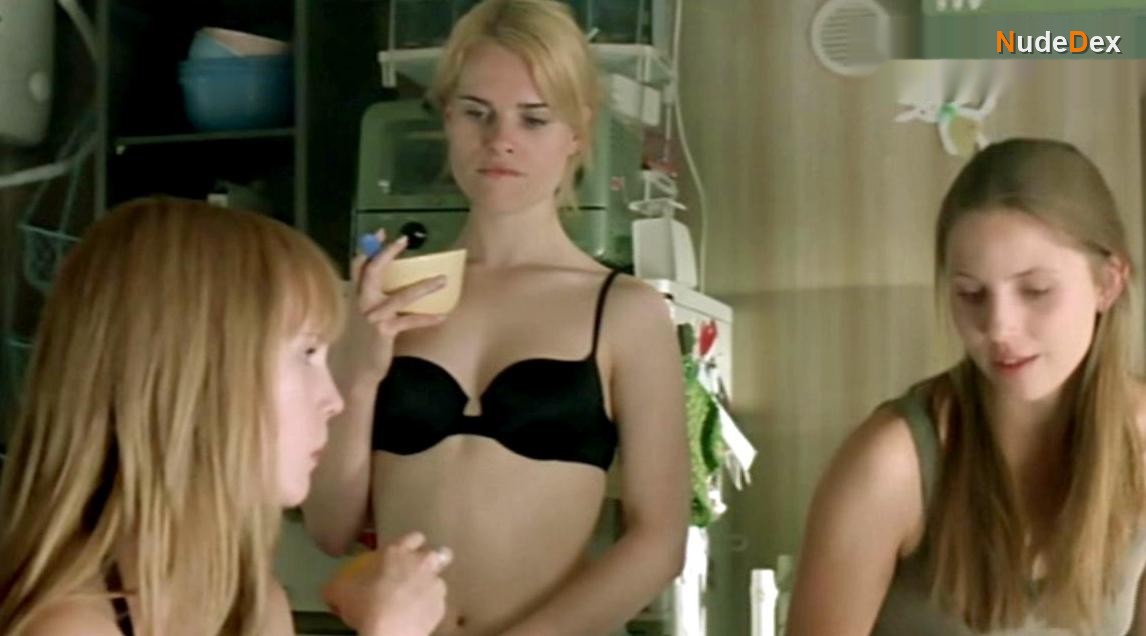 Rebecca Palmer in The Stratosphere Girl, photo 3