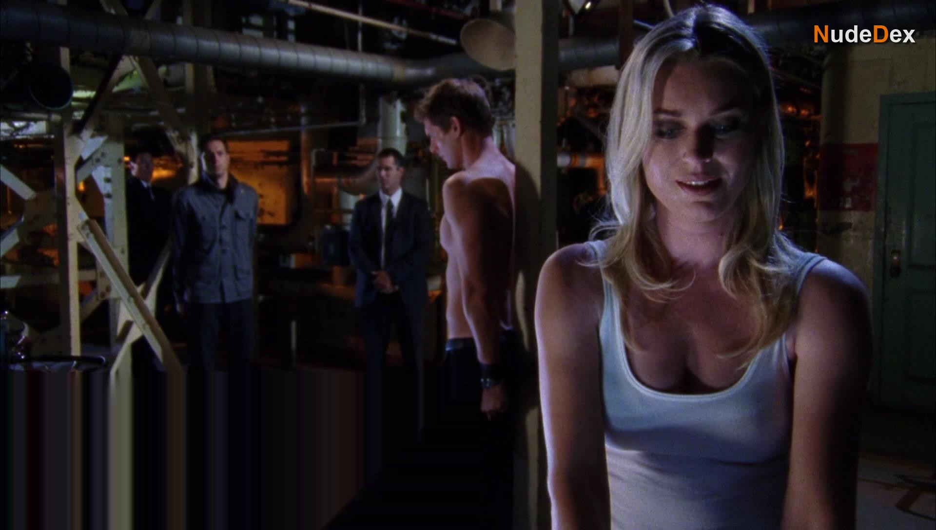 Rebecca Romijn in Chuck, photo 7