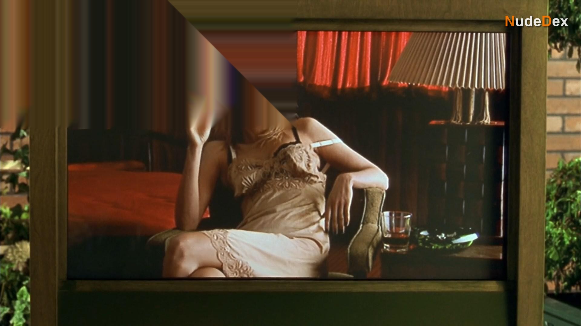 Rebecca Romijn in S1m0ne, photo 9
