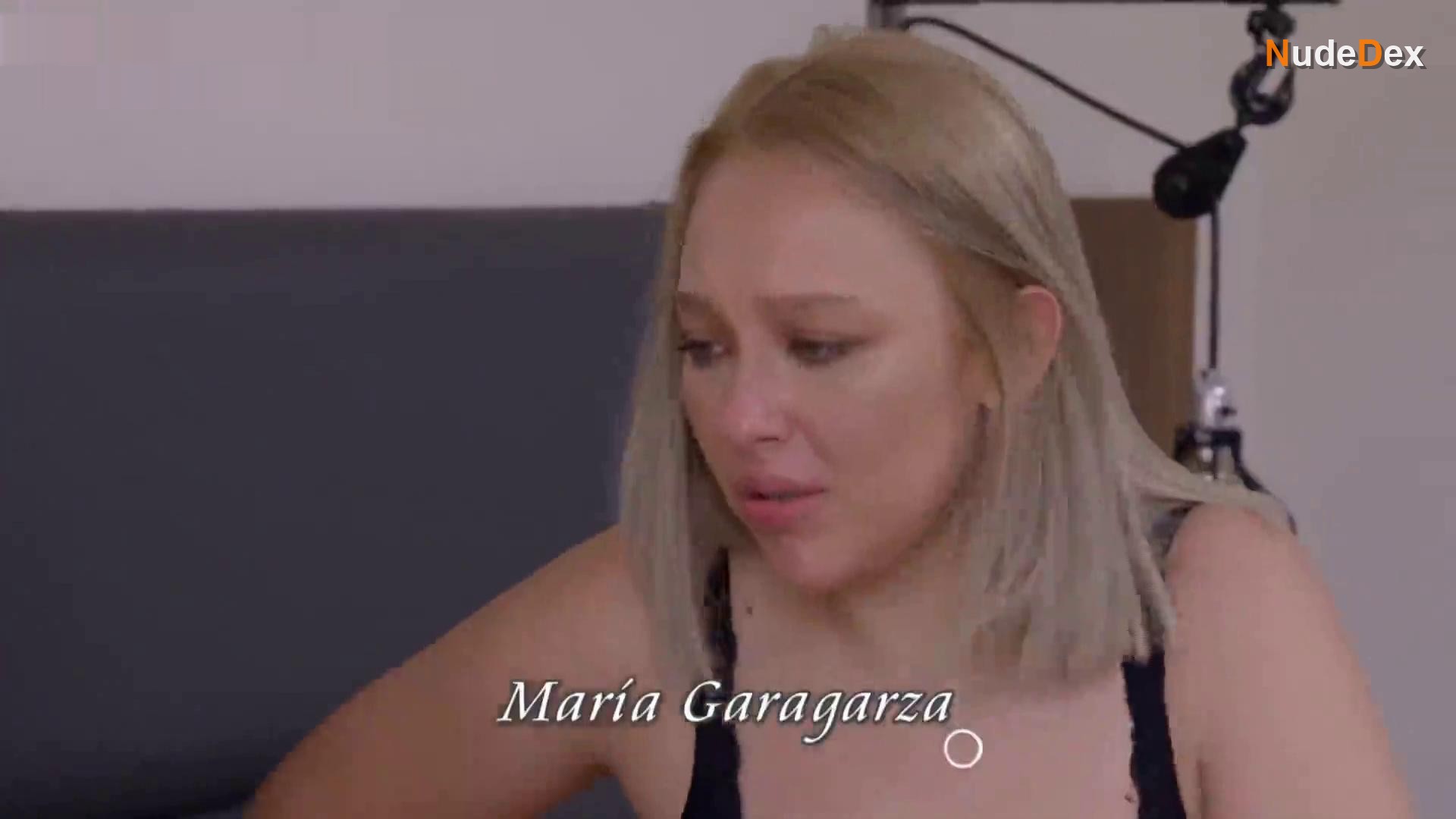 Regina Velarde in Como Dice El Dicho, photo 5