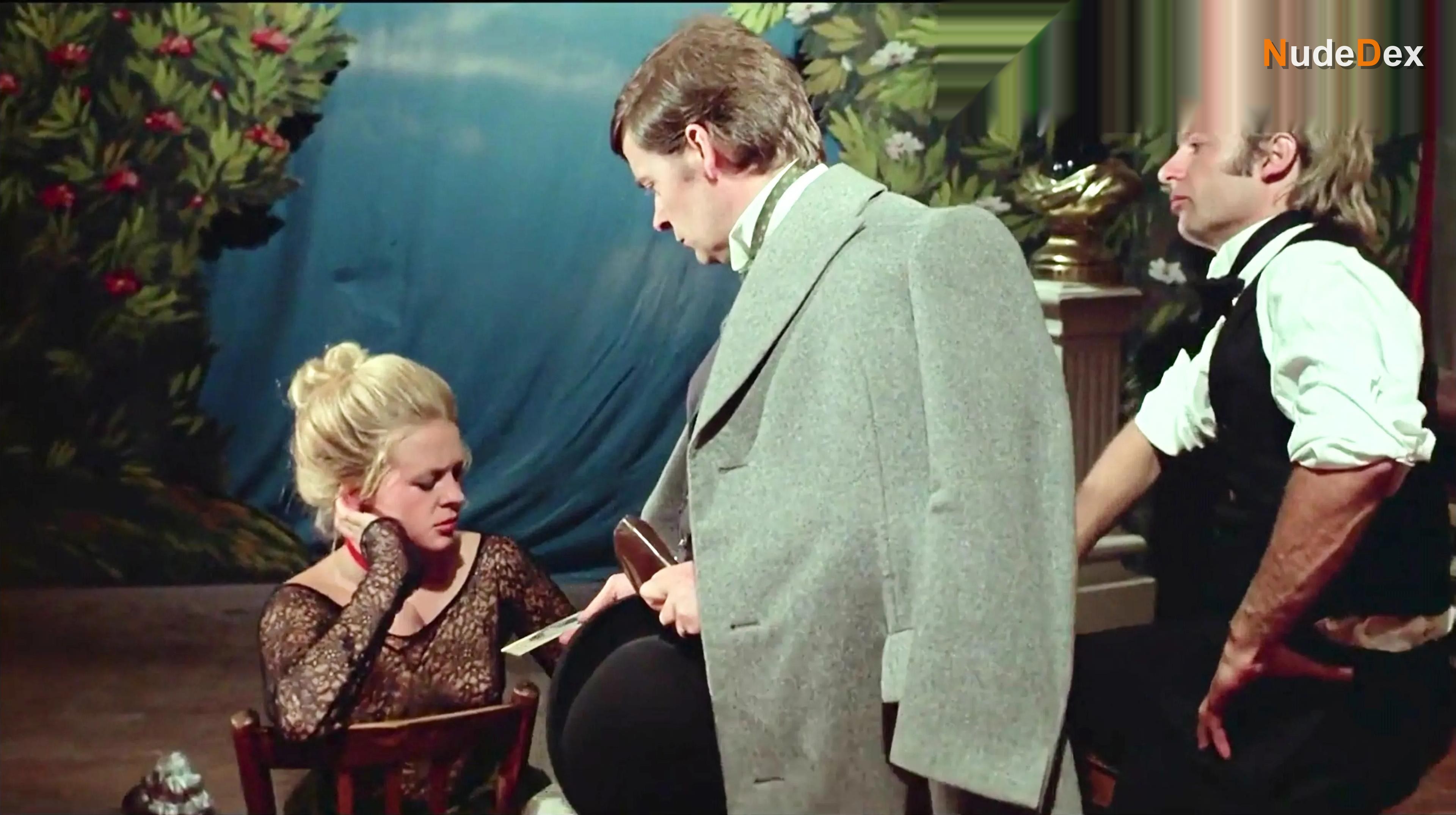 Regine Elsener in Jack The Ripper, photo 2