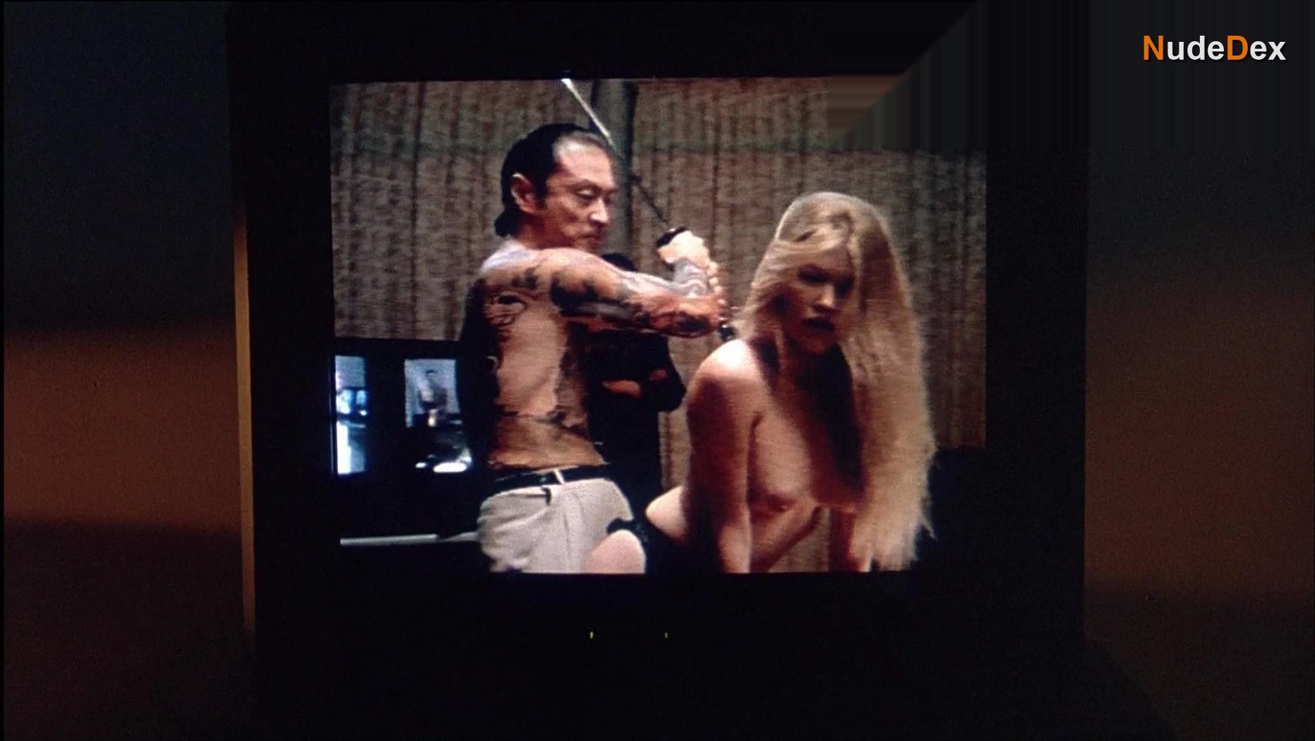 Renee Allman in Showdown In Little Tokyo, photo 2