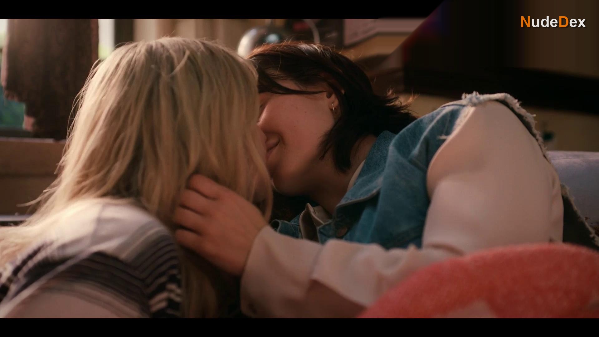 Alyah Chanelle Scott in The Sex Lives Of College Girls