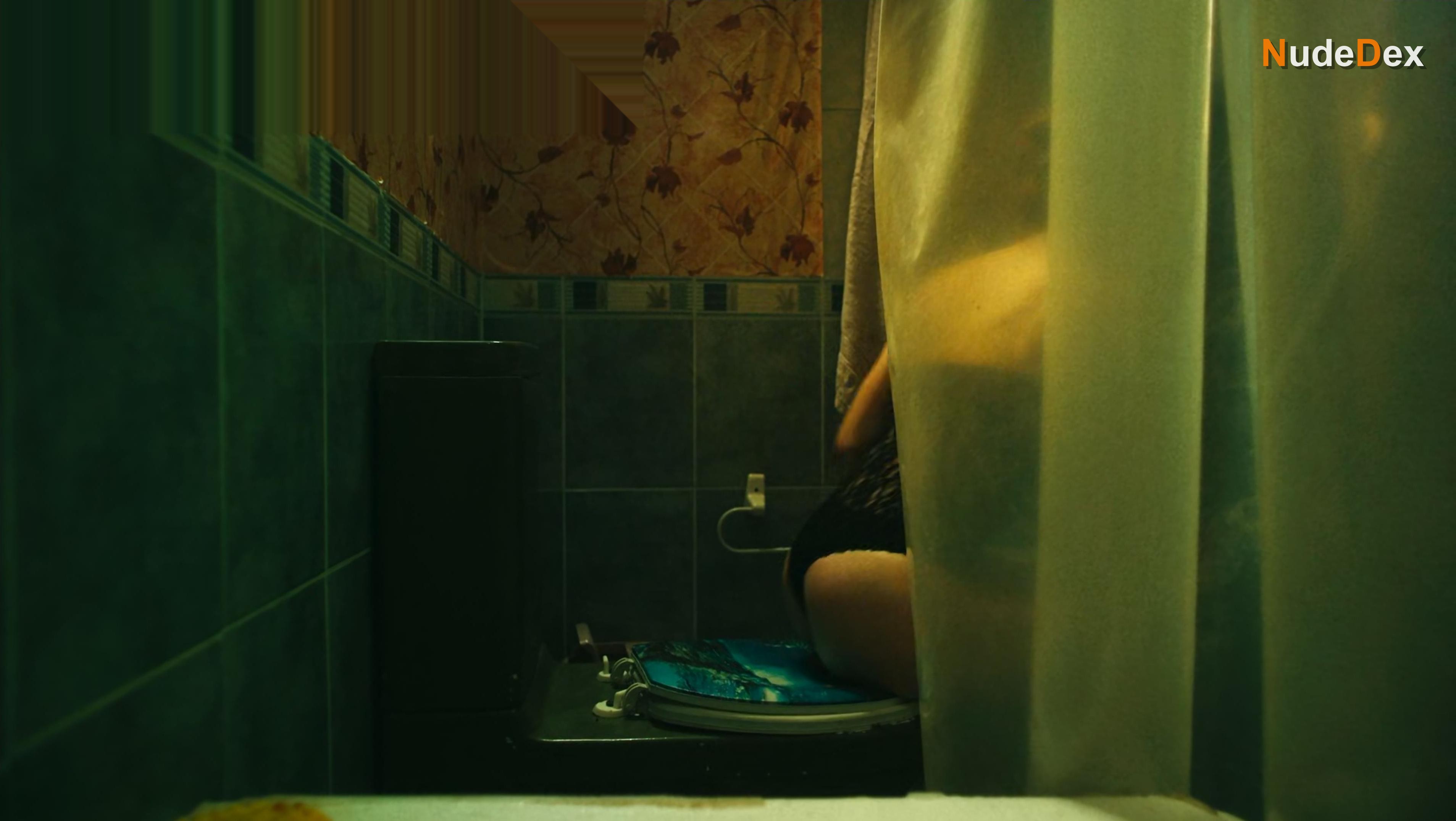 Reyhan Asena Keskinci in Jasmine, photo 59