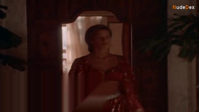 Rhona Mitra in A Kid In Aladdins Palace, photo 10